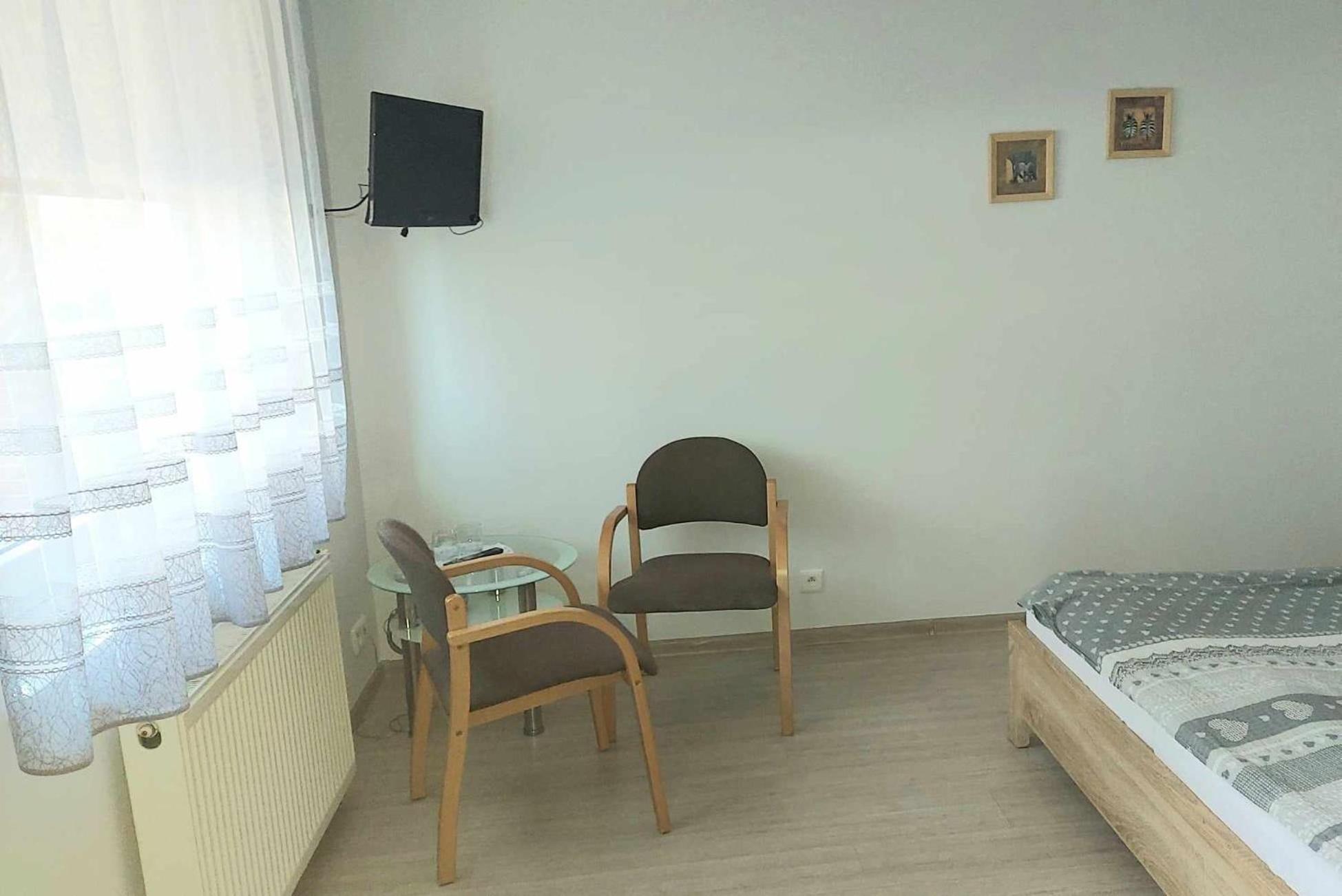 Inter-Bar-Motel Nowe Marzy Exterior photo